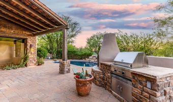 2208 N SAGEBRUSH Ln, Carefree, AZ 85377