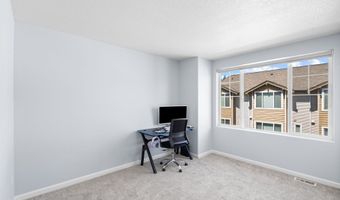 15400 SW MALLARD Dr 102, Beaverton, OR 97007