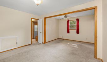 701 Shawnee Dr, Angola, IN 46703