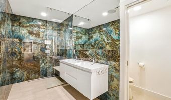 10823 LOCKLAND Rd, Potomac, MD 20854