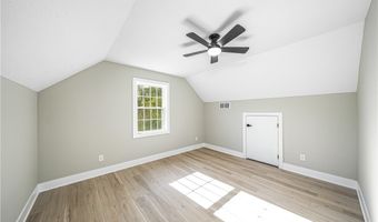 483 TOWNLINE Rd, Aurora, OH 44202