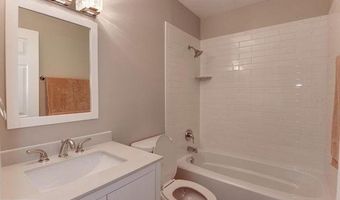 3436 HOLLY Rd, Annandale, VA 22003