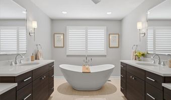 218 Chesapeake Dr, Adams Twp., PA 15044
