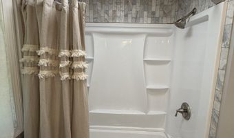 110 Green Hill Ln, Cheshire, CT 06410