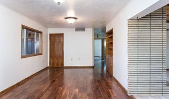303 MESA Dr, Aztec, NM 87410