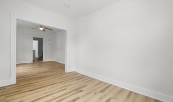 18 Park St, Bristol, CT 06010
