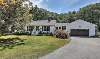 138 Jenckes Hill Rd, Lincoln, RI 02865