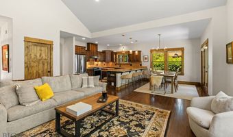 2452 Creekwood Dr, Bozeman, MT 59715