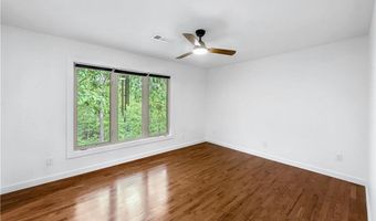 1 Mellor Ct, Bella Vista, AR 72715