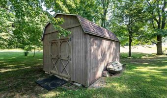10649 E State Road 54, Bloomfield, IN 47424
