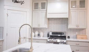 4900 Torcello Dr, Ammon, ID 83406