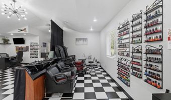 32 Throneberry Trl, Anderson, MO 64831