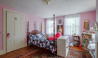 16 Francestown Rd, Bennington, NH 03442