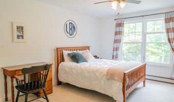 24 Surrey Ln, Falmouth, ME 04105