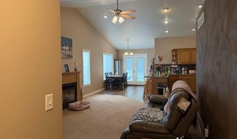 586 Gwen Loop, Blackfoot, ID 83221