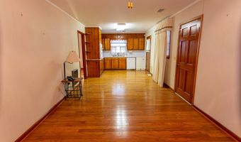 4360 E River Rd, Baxley, GA 31513