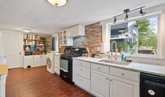 194 Pleasant St, Bristol, NH 03222