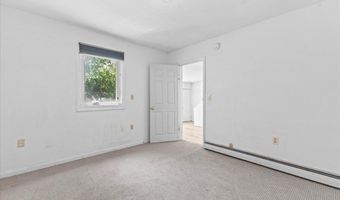 21 Hyde St 3, Burlington, VT 05401