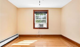 115 Waterman St, Cumberland, RI 02864