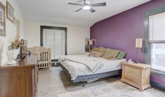 222 N 1st St, Arkansas City, KS 67005