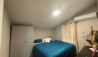 105 Lakeside Dr, Alloway, NJ 07461