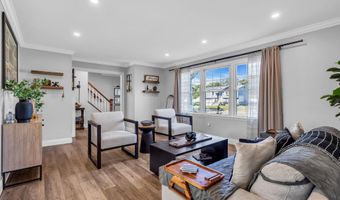23 Pelican Dr, Bayville, NJ 08721