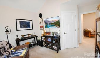 123 White Oak Road Ext, Arden, NC 28704