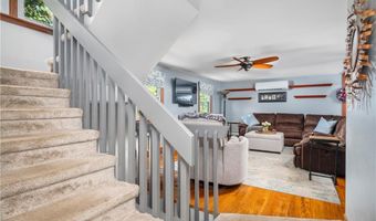 7 Aurora Dr, Cumberland, RI 02864