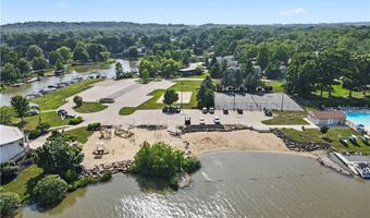 3854 Surfside Cir, Aurora, OH 44202