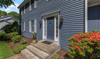 15 Secluded Dr, Narragansett, RI 02882