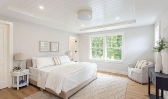 84 Coggeshall Ave, Newport, RI 02840