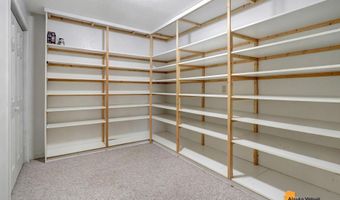 6411 Ridge Tree Cir, Anchorage, AK 99507