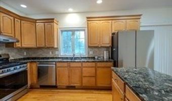 70 River St, Acton, MA 01720