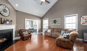 11 Dansford Ln, Arden, NC 28704