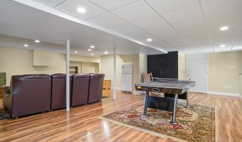21 Wiggin Rd, Bedford, NH 03110