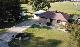 738 Sunset Dr, Bloomfield, IN 47424