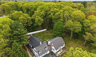 7 Page Rd, Bedford, MA 01730