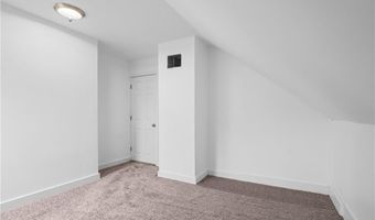 136 Juniper St, East Providence, RI 02914