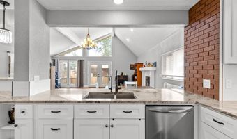 733 DOGWOOD Ave, Cheyenne, WY 82009