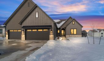 2007 Ketelsen Dr, Ames, IA 50010