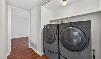 3537 W Greentree Cir C, Anaheim, CA 92804