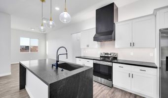 22548 W HUNTINGTON Dr, Buckeye, AZ 85326