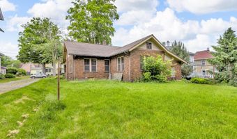 810 N Superior St, Albion, MI 49224