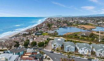 2383 Ocean St, Carlsbad, CA 92008