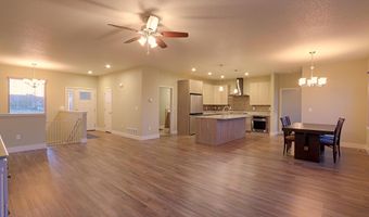 2793 Croydon Dr, Casper, WY 82609