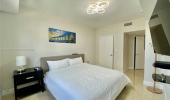 19900 E Country Club Dr 1220, Aventura, FL 33180