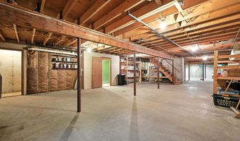 3 Tallwood Rd, Augusta, ME 04330