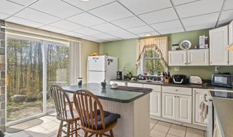 80 Maple St, Acton, ME 04001