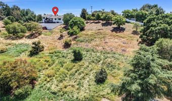 1864 Winterwarm Dr, Fallbrook, CA 92028