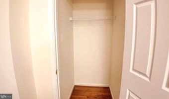 44290 PAWNEE Ter, Ashburn, VA 20147